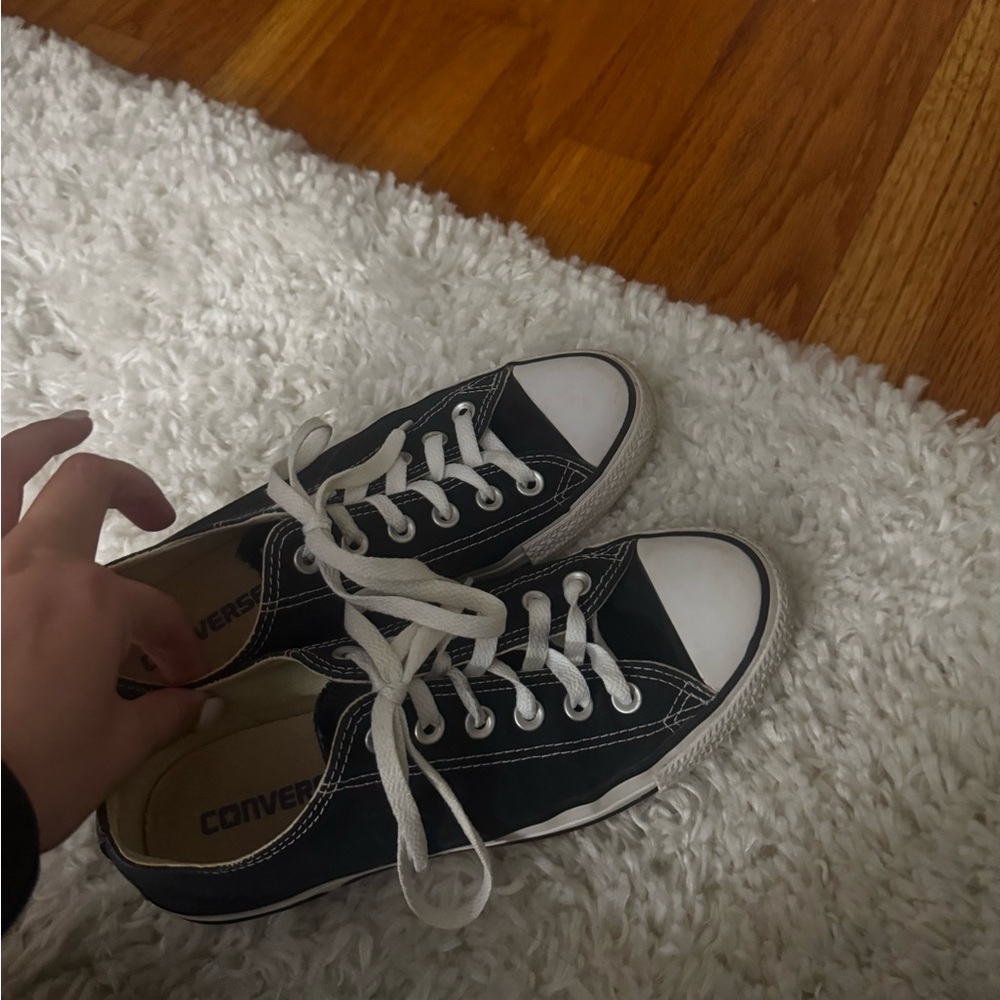 Black Converse Size 8 Women’s